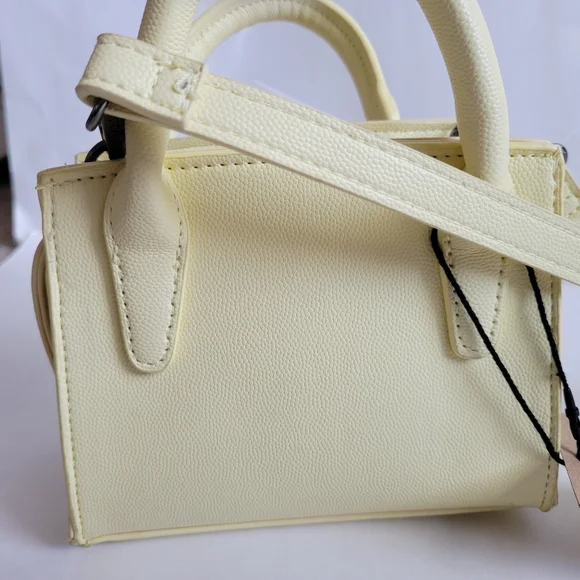 Steve Madden Women's Yellow Handbag with Star Charms NWT - Picture 12 of 16